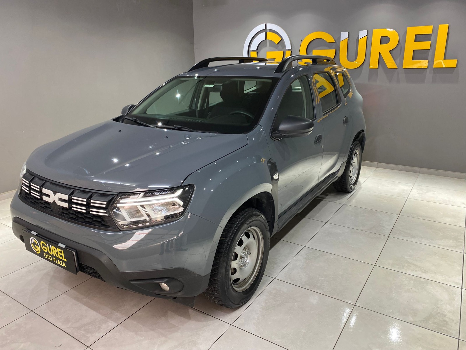 2022 Benzin Manuel Dacia Duster Gri Gürel Tasarım Aksesuar Otomotiv San. Tic. Ltd. Şti.