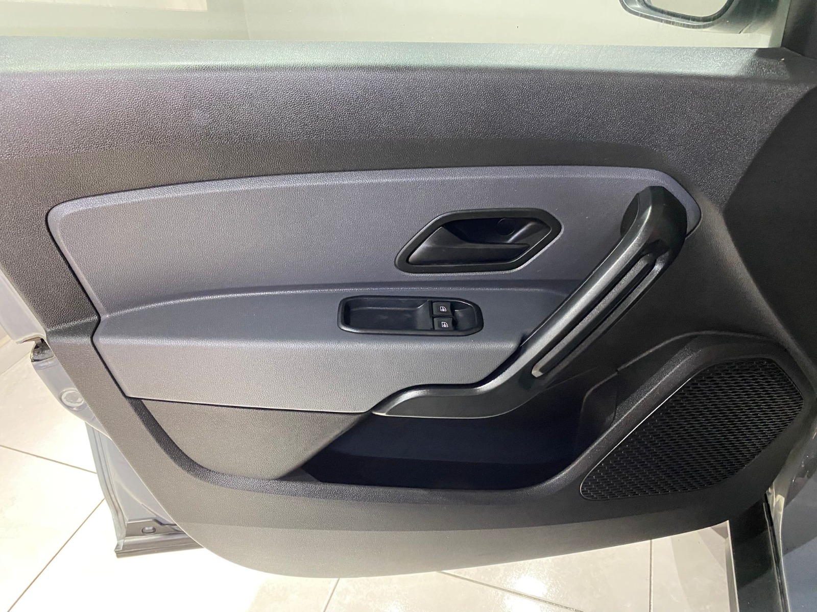 2022 Benzin Manuel Dacia Duster Gri Gürel Tasarım Aksesuar Otomotiv San. Tic. Ltd. Şti.