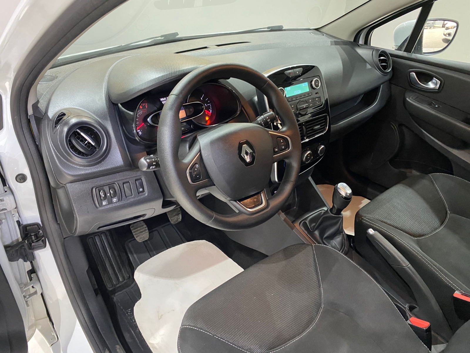 2020 Benzin Manuel Renault Clio Beyaz Gürel Tasarım Aksesuar Otomotiv San. Tic. Ltd. Şti.