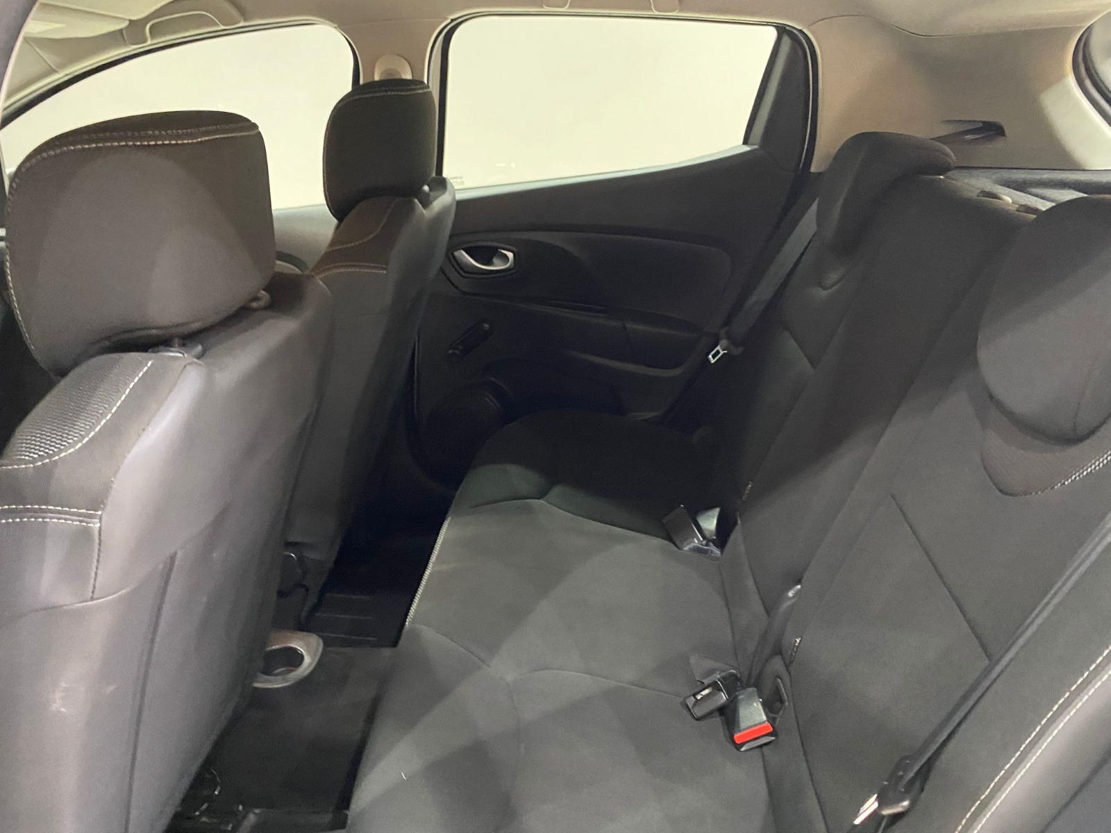 2020 Benzin Manuel Renault Clio Beyaz Gürel Tasarım Aksesuar Otomotiv San. Tic. Ltd. Şti.