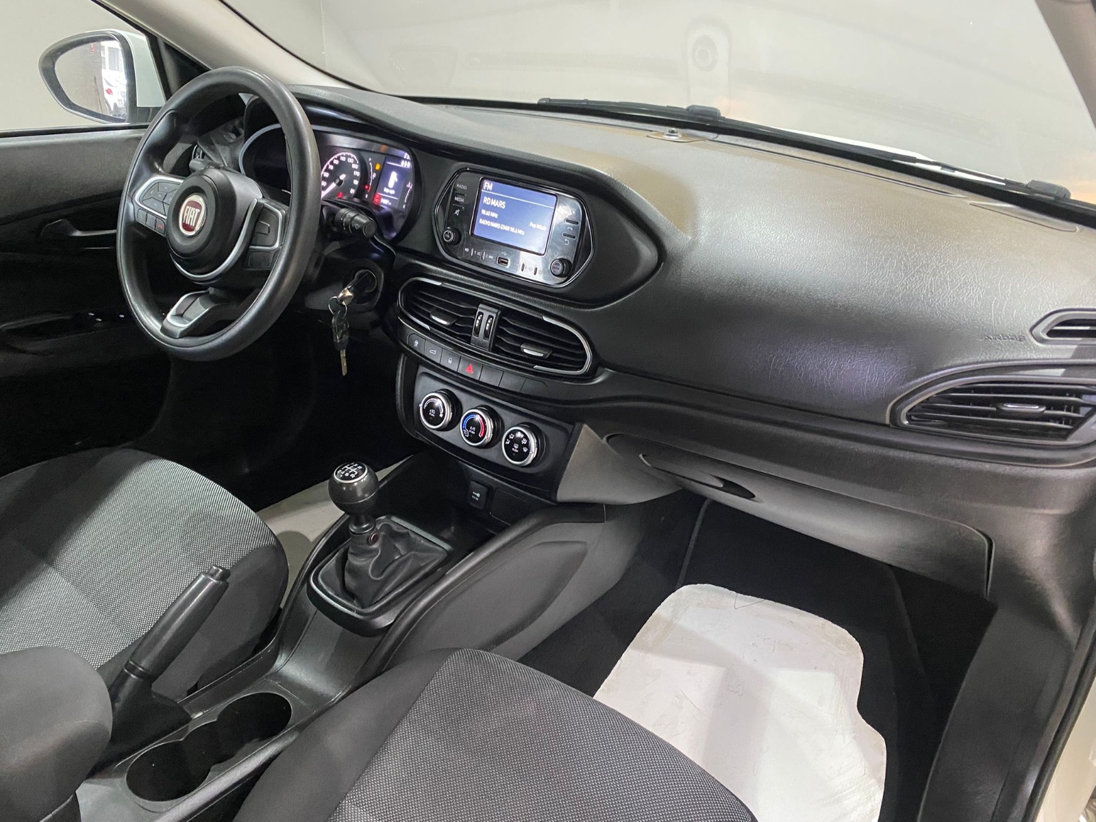 2022 Benzin Manuel Fiat Egea Beyaz Gürel Tasarım Aksesuar Otomotiv San. Tic. Ltd. Şti.