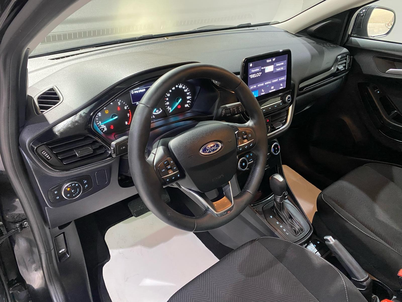 2023 Benzin Otomatik Ford Puma Siyah Gürel Tasarım Aksesuar Otomotiv San. Tic. Ltd. Şti.