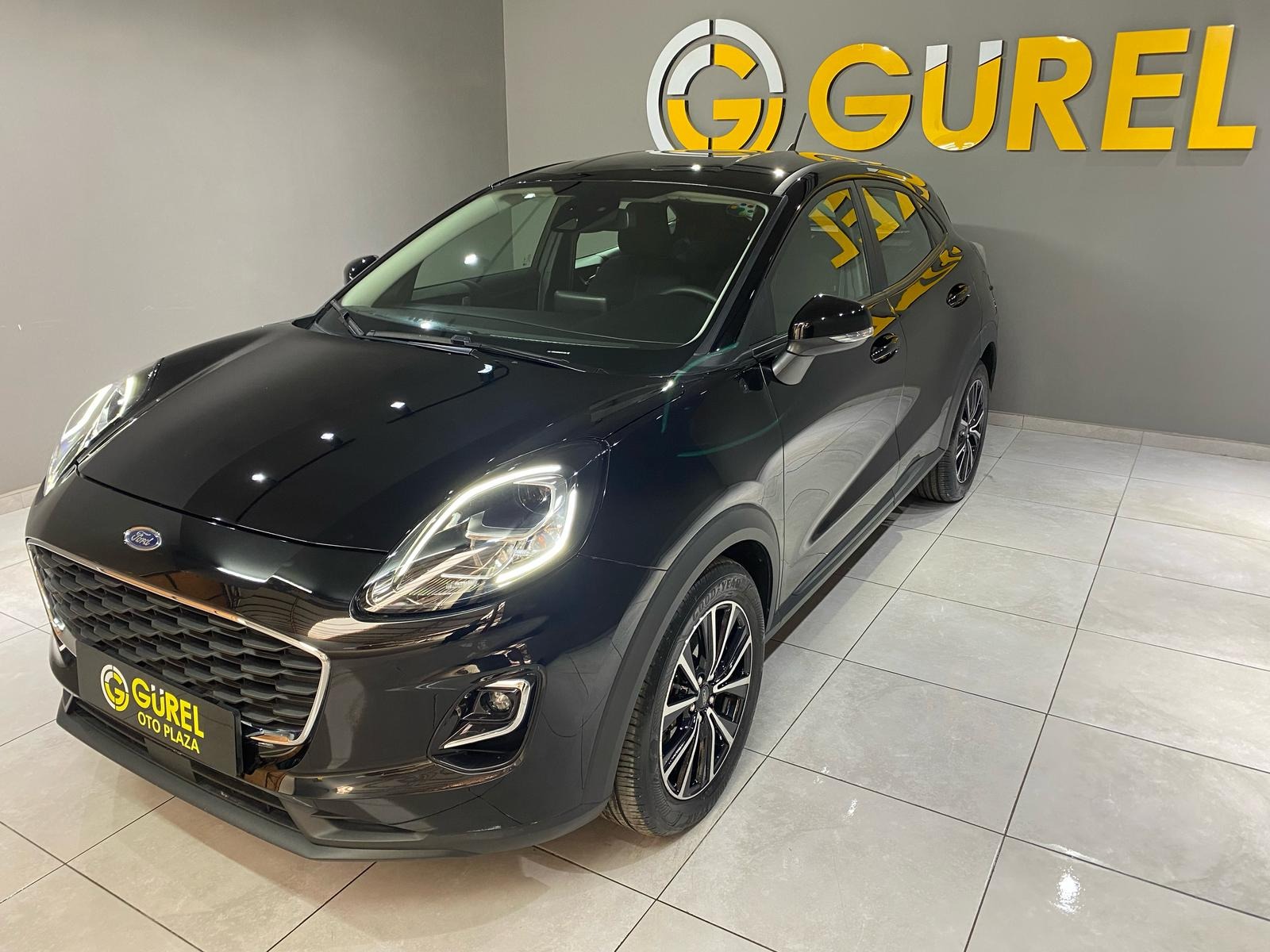 2023 Benzin Otomatik Ford Puma Siyah Gürel Tasarım Aksesuar Otomotiv San. Tic. Ltd. Şti.