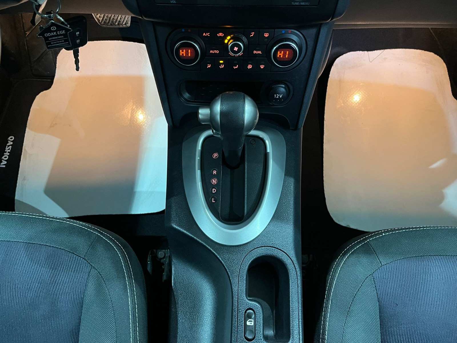 2013 Benzin Otomatik Nissan Qashqai Gri Gürel Tasarım Aksesuar Otomotiv San. Tic. Ltd. Şti.