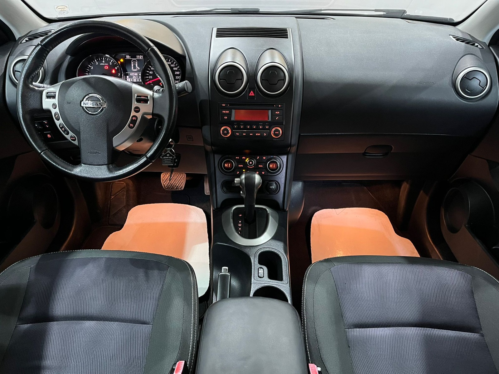 2013 Benzin Otomatik Nissan Qashqai Gri Gürel Tasarım Aksesuar Otomotiv San. Tic. Ltd. Şti.