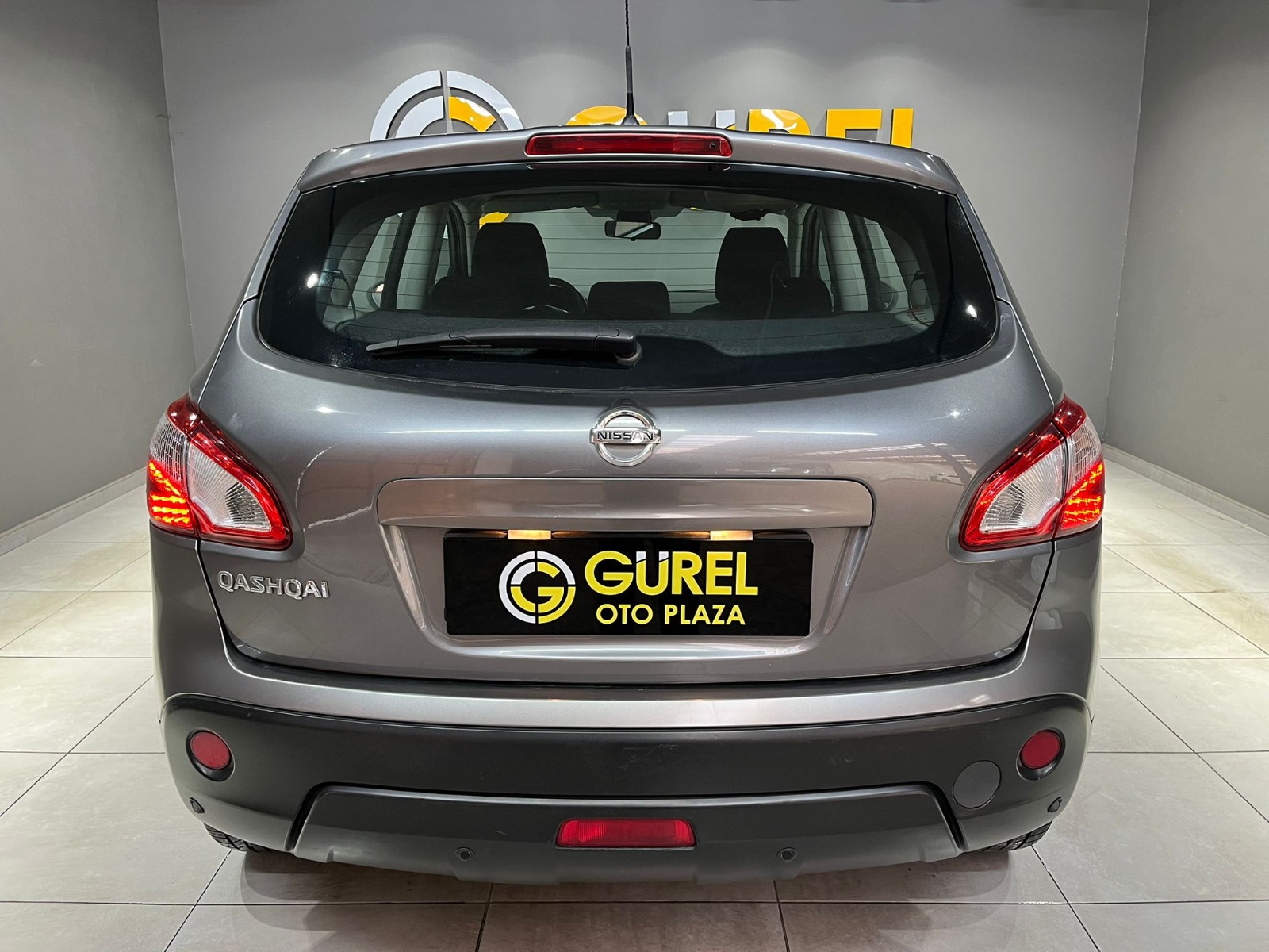 2013 Benzin Otomatik Nissan Qashqai Gri Gürel Tasarım Aksesuar Otomotiv San. Tic. Ltd. Şti.