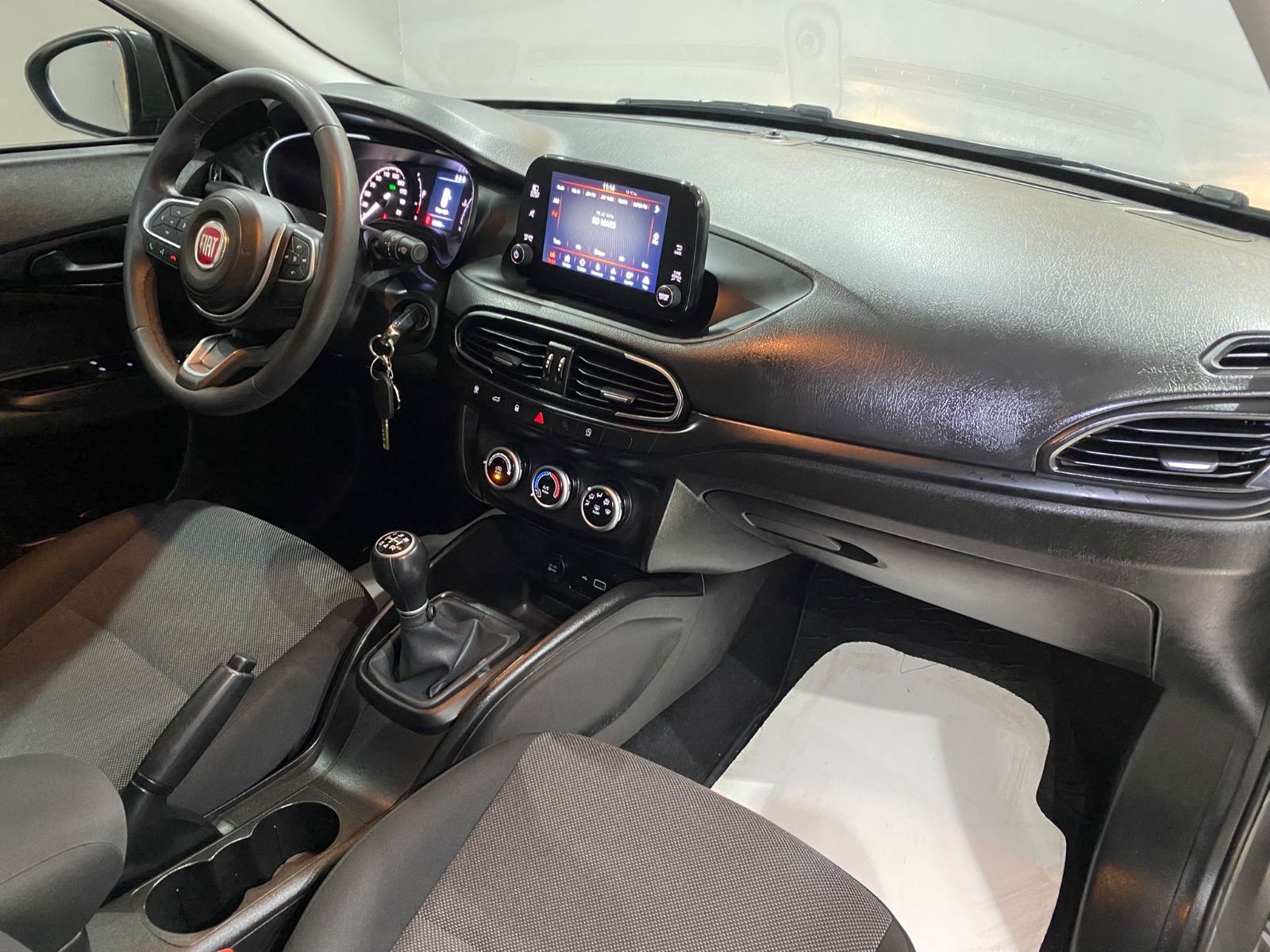 2023 Dizel Manuel Fiat Egea Gri Gürel Tasarım Aksesuar Otomotiv San. Tic. Ltd. Şti.