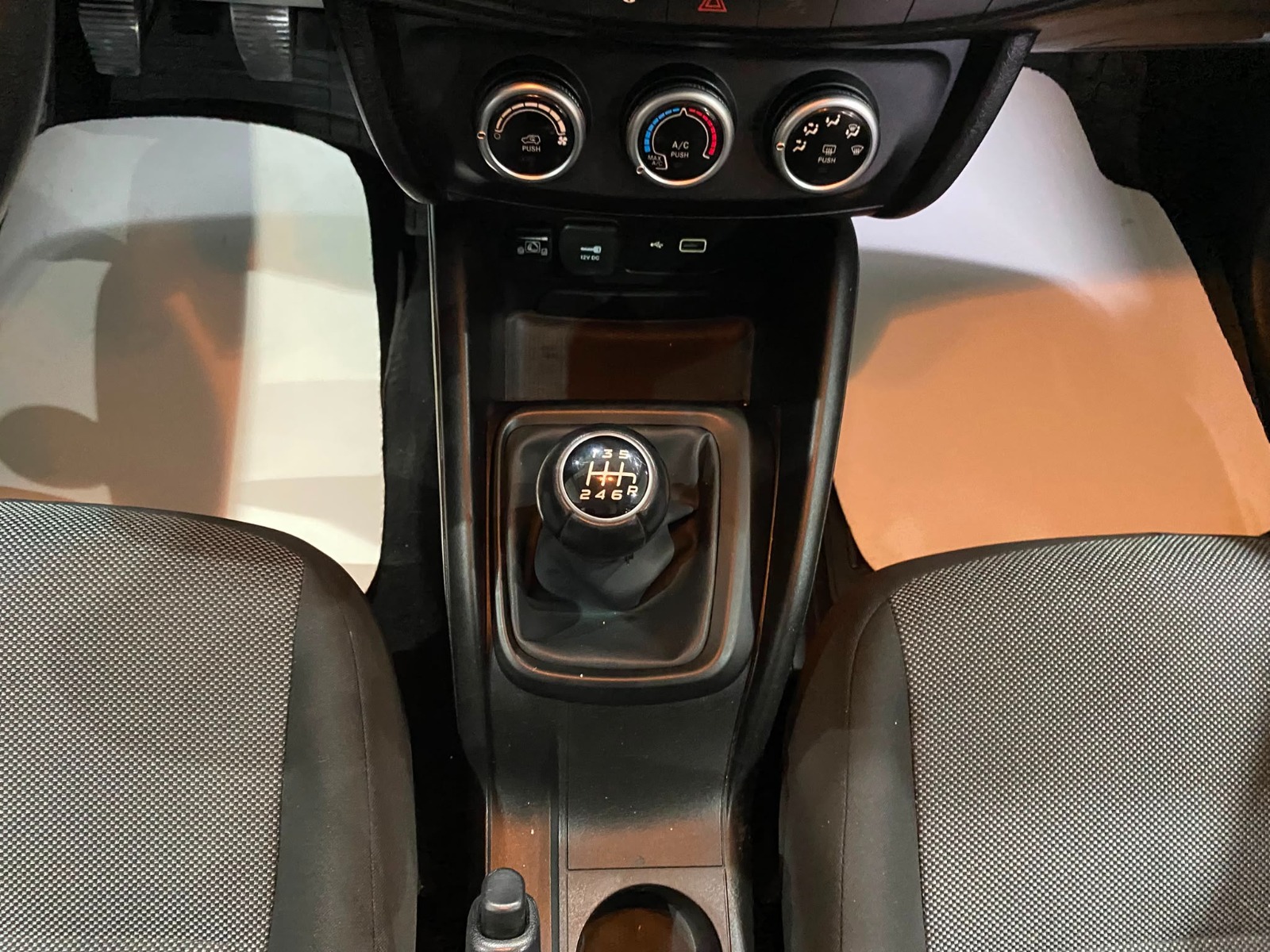 2021 Benzin + LPG Manuel Fiat Egea Beyaz Gürel Tasarım Aksesuar Otomotiv San. Tic. Ltd. Şti.