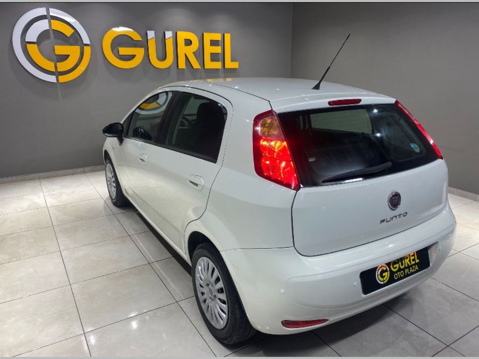 2014 Benzin Manuel Fiat Punto Beyaz Gürel Tasarım Aksesuar Otomotiv San. Tic. Ltd. Şti.