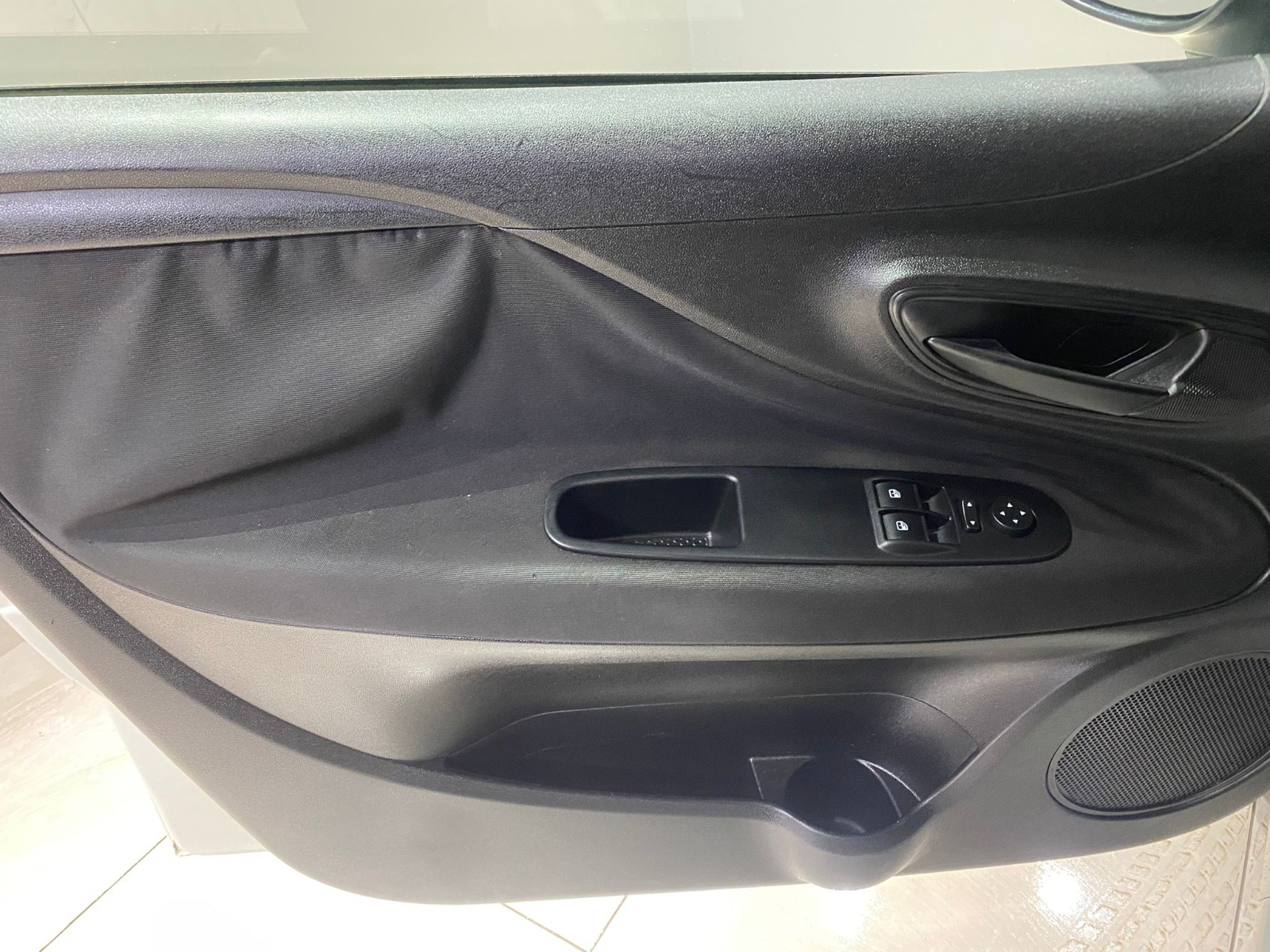 2014 Benzin Manuel Fiat Punto Beyaz Gürel Tasarım Aksesuar Otomotiv San. Tic. Ltd. Şti.