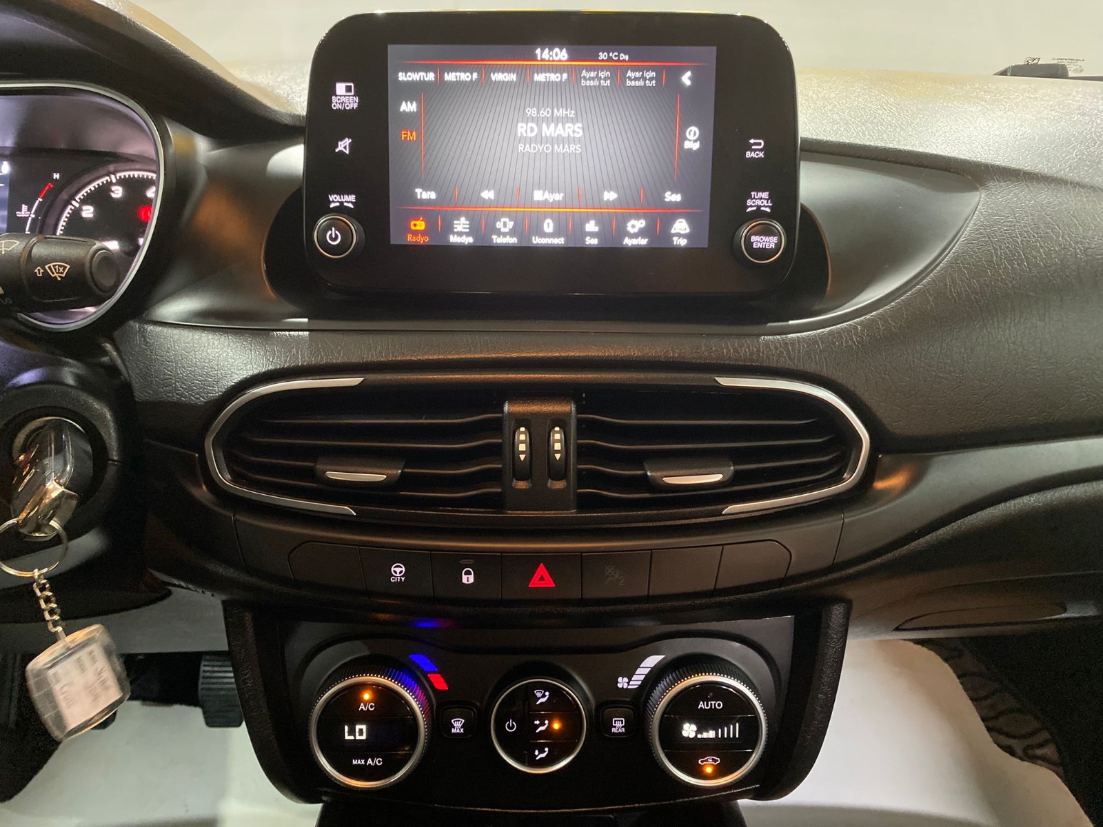 2023 Benzin Manuel Fiat Egea Gri Gürel Tasarım Aksesuar Otomotiv San. Tic. Ltd. Şti.