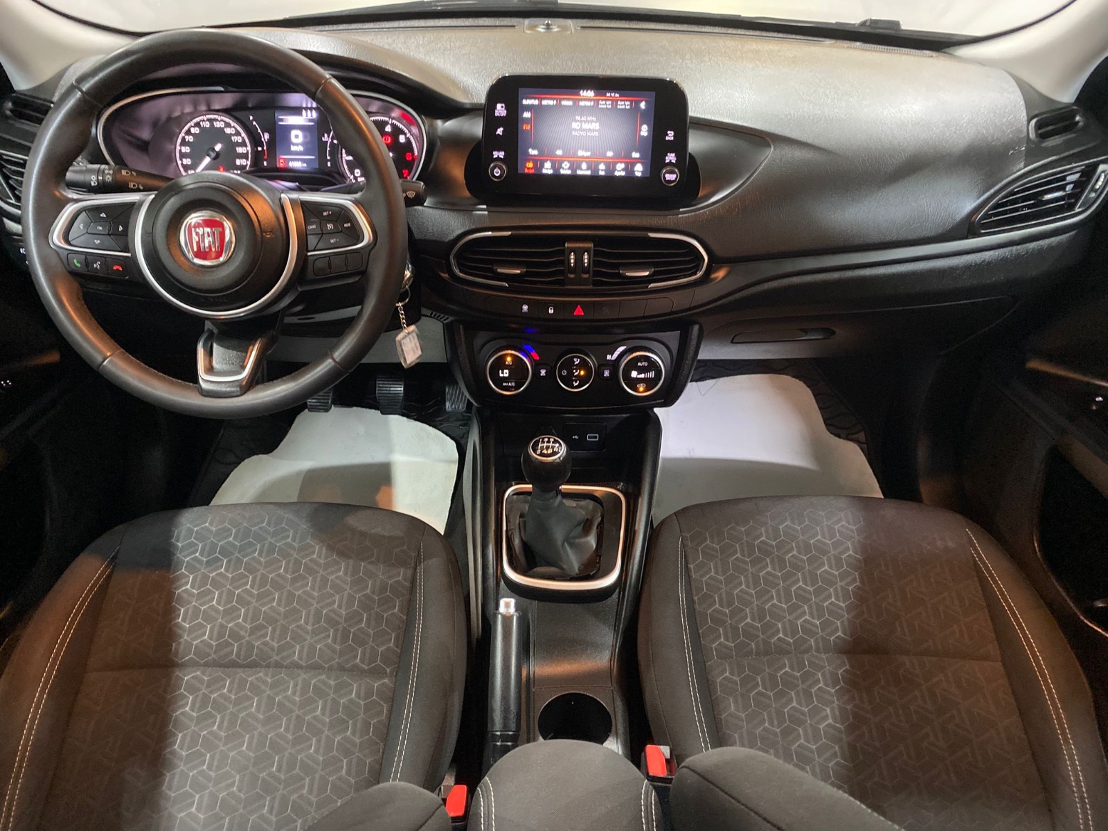 2023 Benzin Manuel Fiat Egea Gri Gürel Tasarım Aksesuar Otomotiv San. Tic. Ltd. Şti.