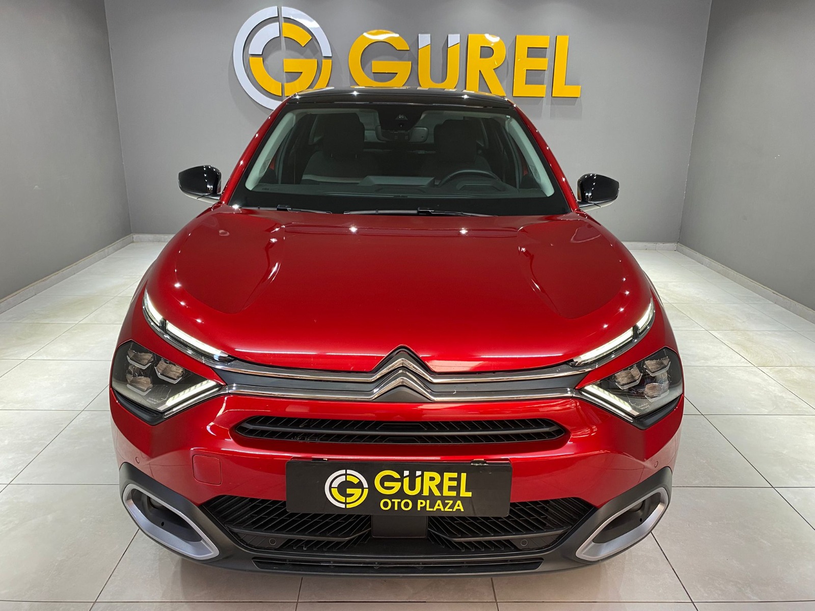 2024 Benzin Otomatik Citroen C4 X Kırmızı Gürel Tasarım Aksesuar Otomotiv San. Tic. Ltd. Şti.
