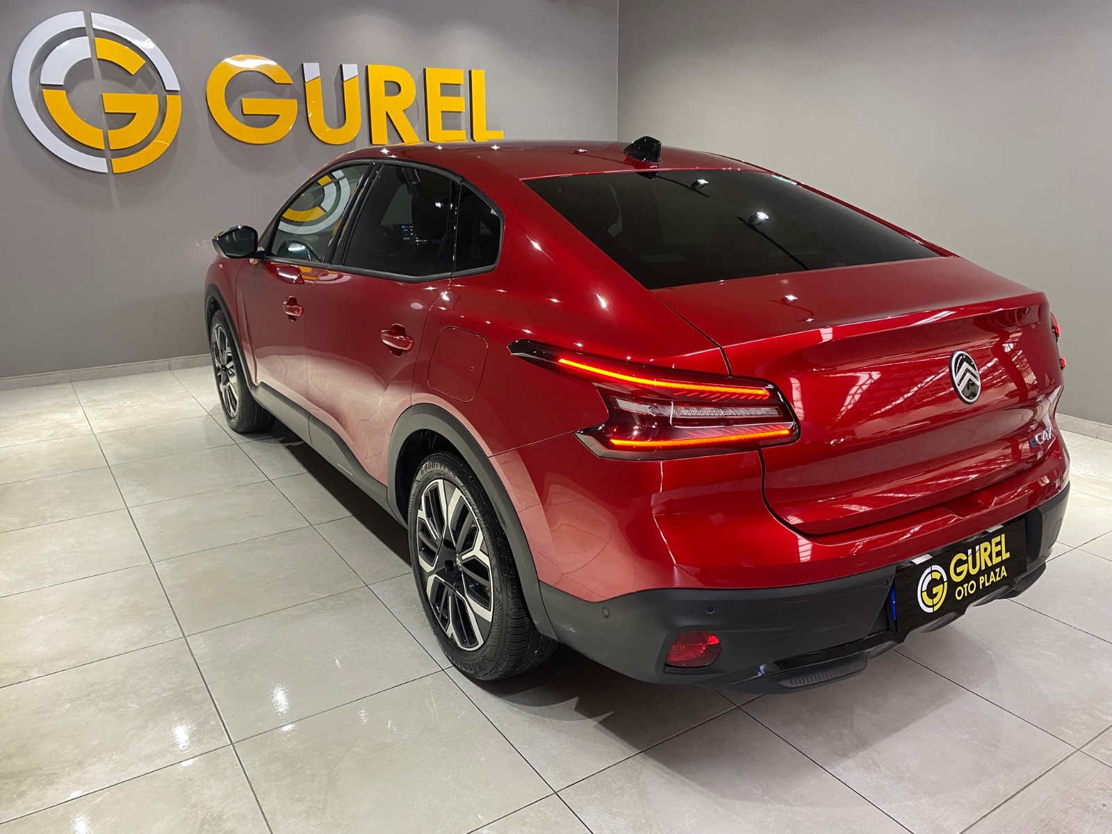 2025 Elektrik Otomatik Citroen e-C4 X Kırmızı Gürel Tasarım Aksesuar Otomotiv San. Tic. Ltd. Şti.