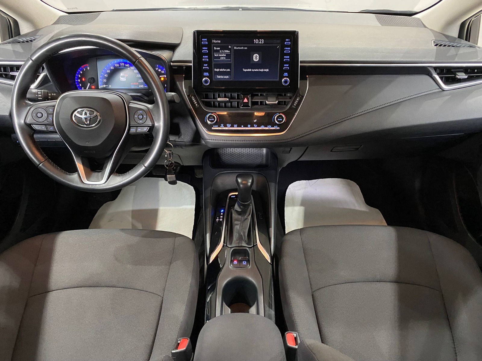 2022 Benzin Otomatik Toyota Corolla Gri Gürel Tasarım Aksesuar Otomotiv San. Tic. Ltd. Şti.