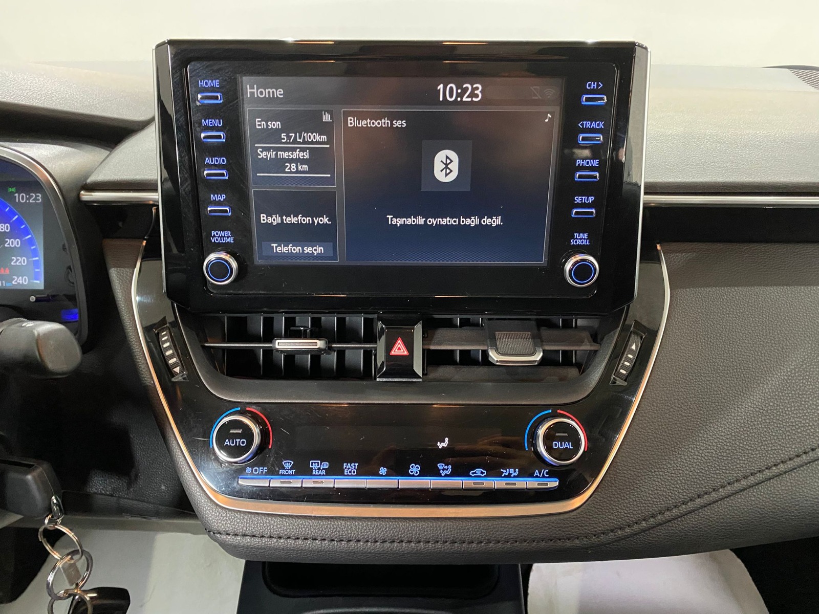 2022 Benzin Otomatik Toyota Corolla Gri Gürel Tasarım Aksesuar Otomotiv San. Tic. Ltd. Şti.