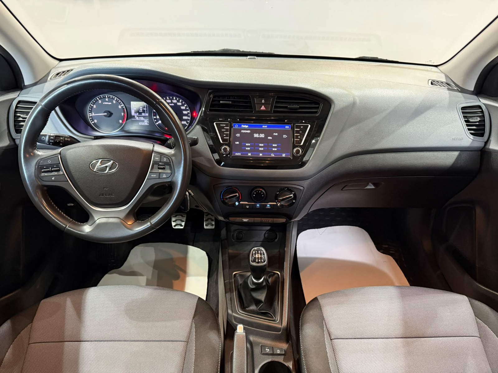 2017 Benzin Manuel Hyundai i20 Active Mavi Gürel Tasarım Aksesuar Otomotiv San. Tic. Ltd. Şti.