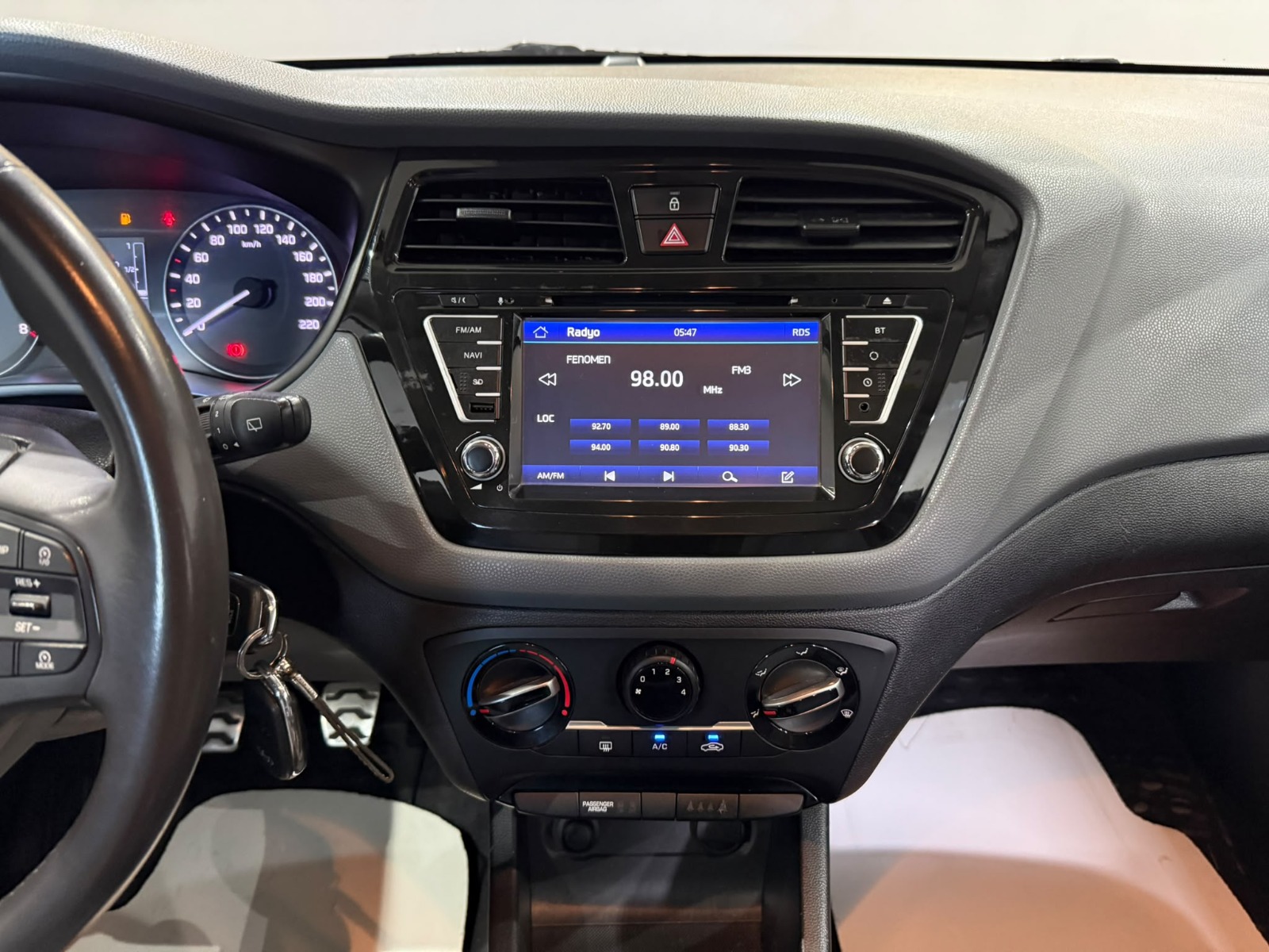 2017 Benzin Manuel Hyundai i20 Active Mavi Gürel Tasarım Aksesuar Otomotiv San. Tic. Ltd. Şti.
