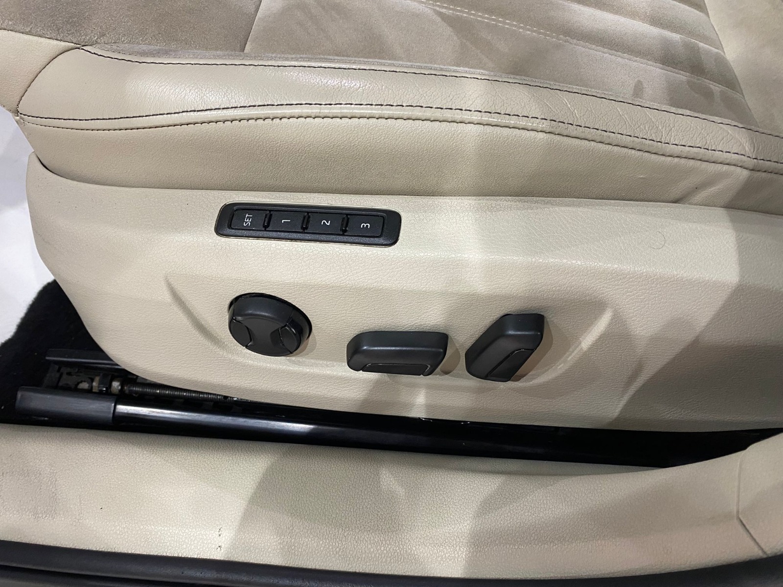 2022 Benzin Otomatik Skoda Superb Gri Gürel Tasarım Aksesuar Otomotiv San. Tic. Ltd. Şti.