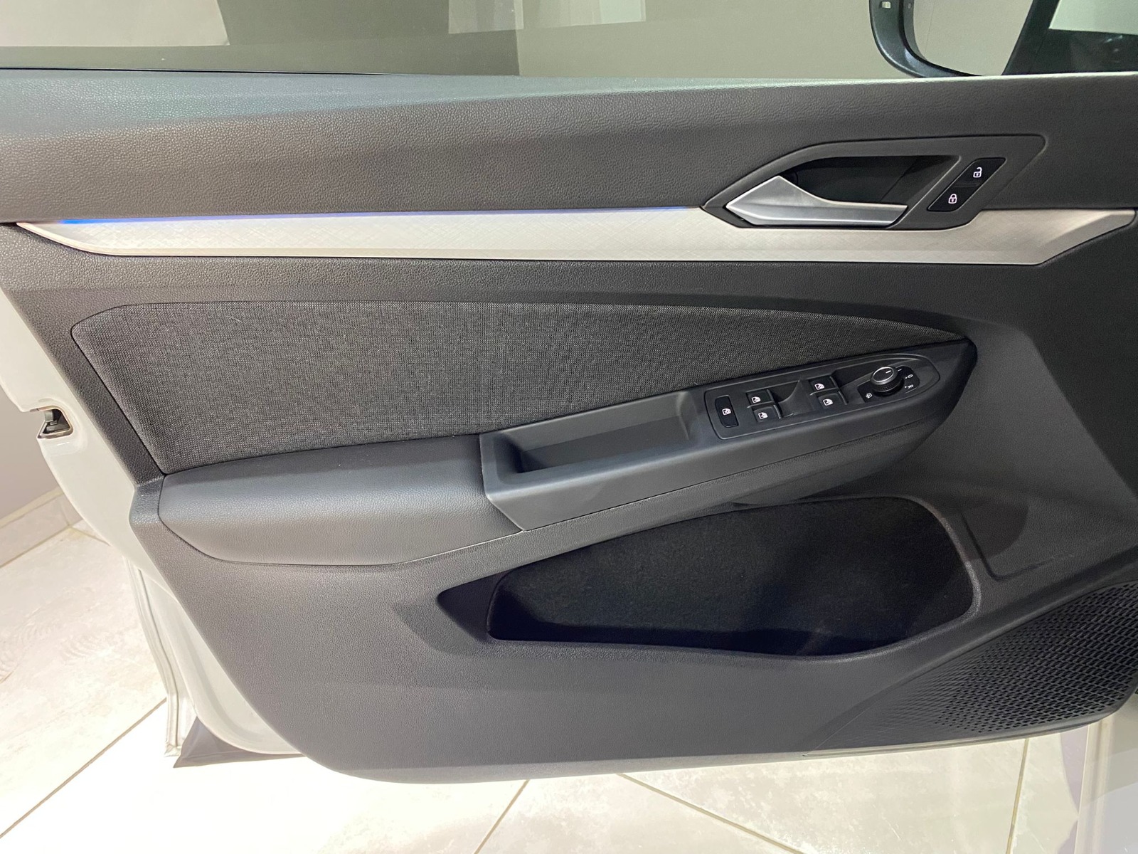 2023 MHEV Otomatik Volkswagen Golf Beyaz Gürel Tasarım Aksesuar Otomotiv San. Tic. Ltd. Şti.