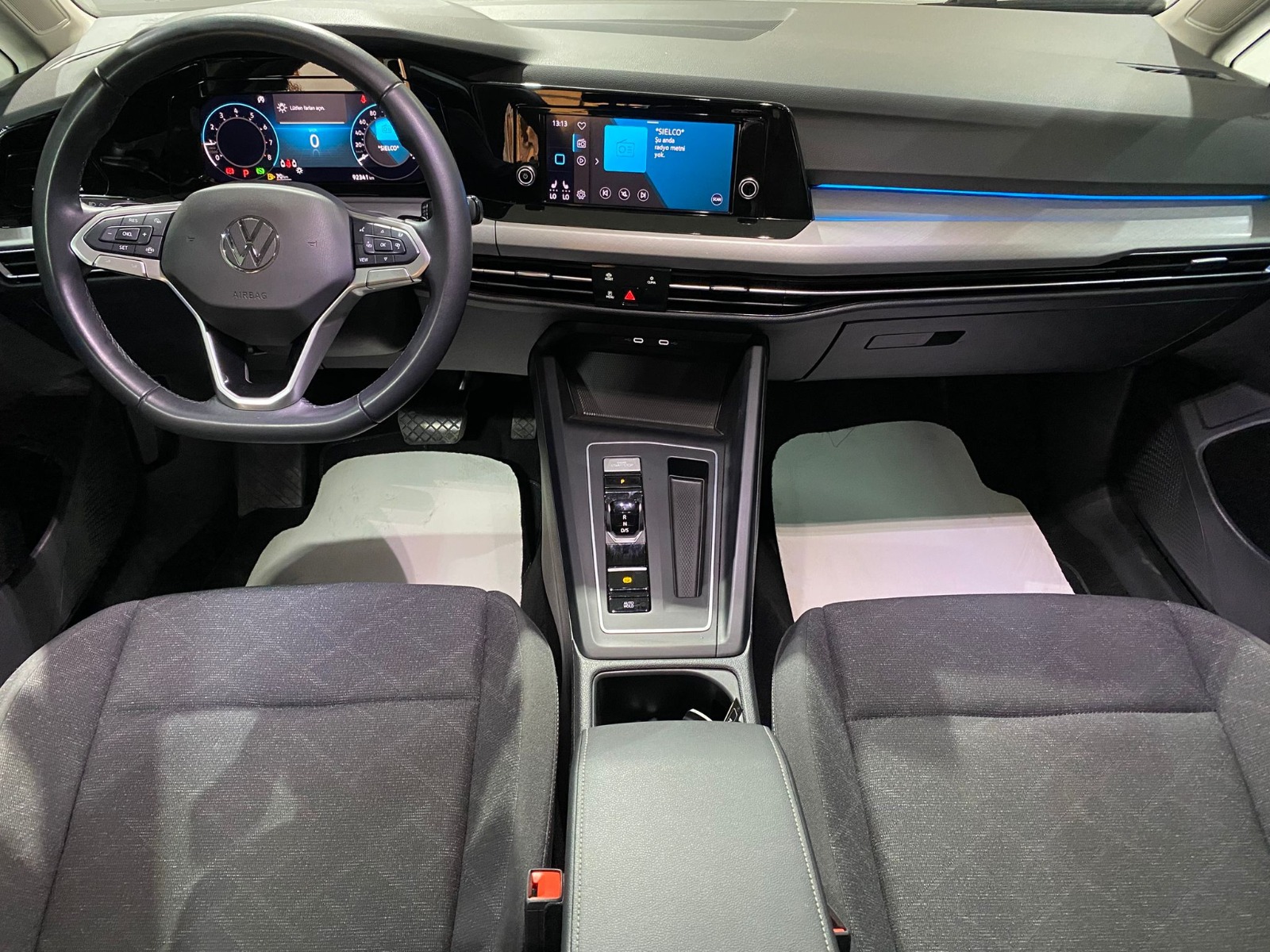 2023 MHEV Otomatik Volkswagen Golf Beyaz Gürel Tasarım Aksesuar Otomotiv San. Tic. Ltd. Şti.