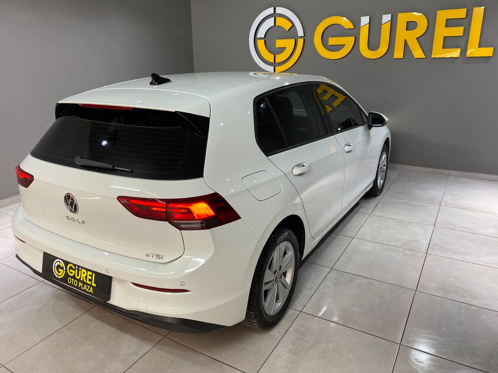 2023 MHEV Otomatik Volkswagen Golf Beyaz Gürel Tasarım Aksesuar Otomotiv San. Tic. Ltd. Şti.
