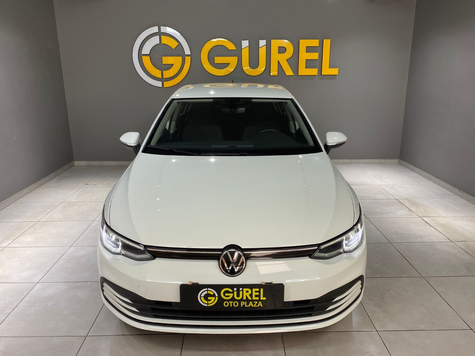 2023 MHEV Otomatik Volkswagen Golf Beyaz Gürel Tasarım Aksesuar Otomotiv San. Tic. Ltd. Şti.