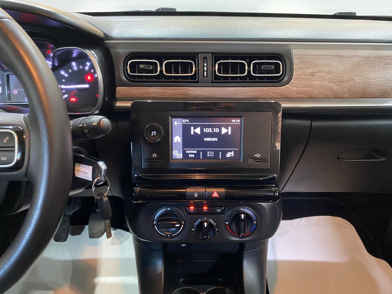 2023 Benzin Manuel Citroen C3 Beyaz Gürel Tasarım Aksesuar Otomotiv San. Tic. Ltd. Şti.