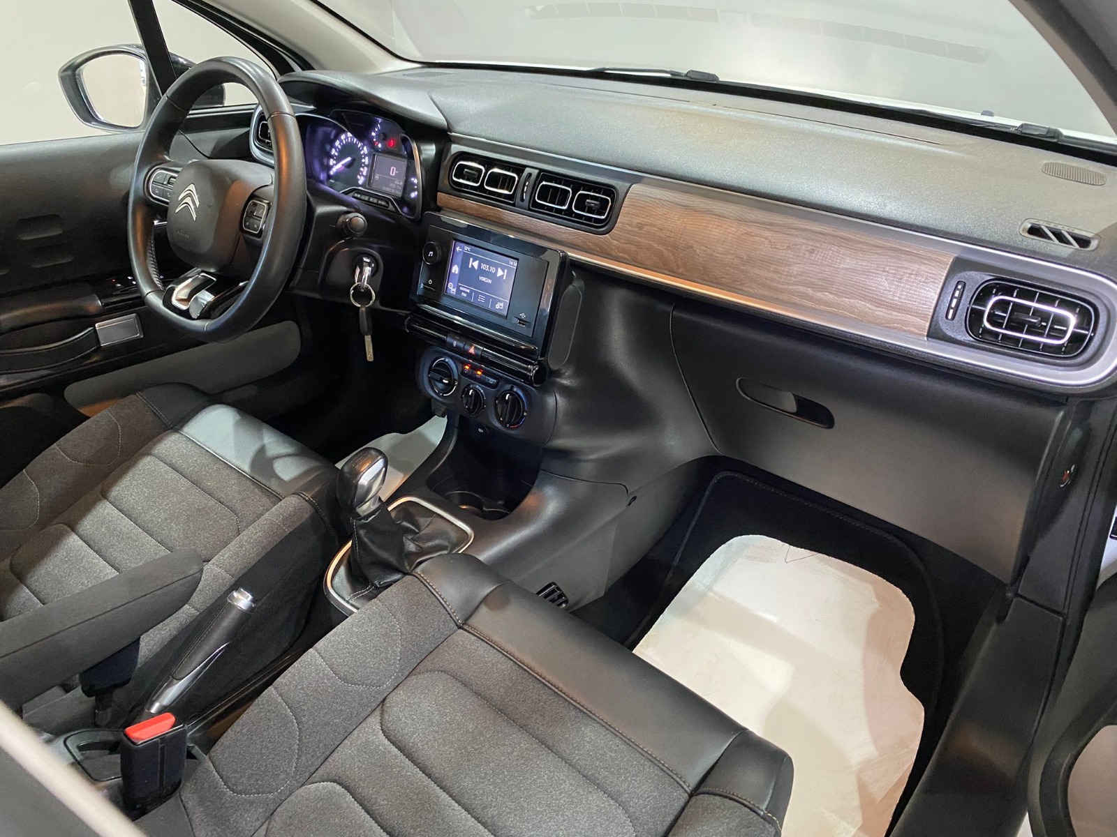 2023 Benzin Manuel Citroen C3 Beyaz Gürel Tasarım Aksesuar Otomotiv San. Tic. Ltd. Şti.
