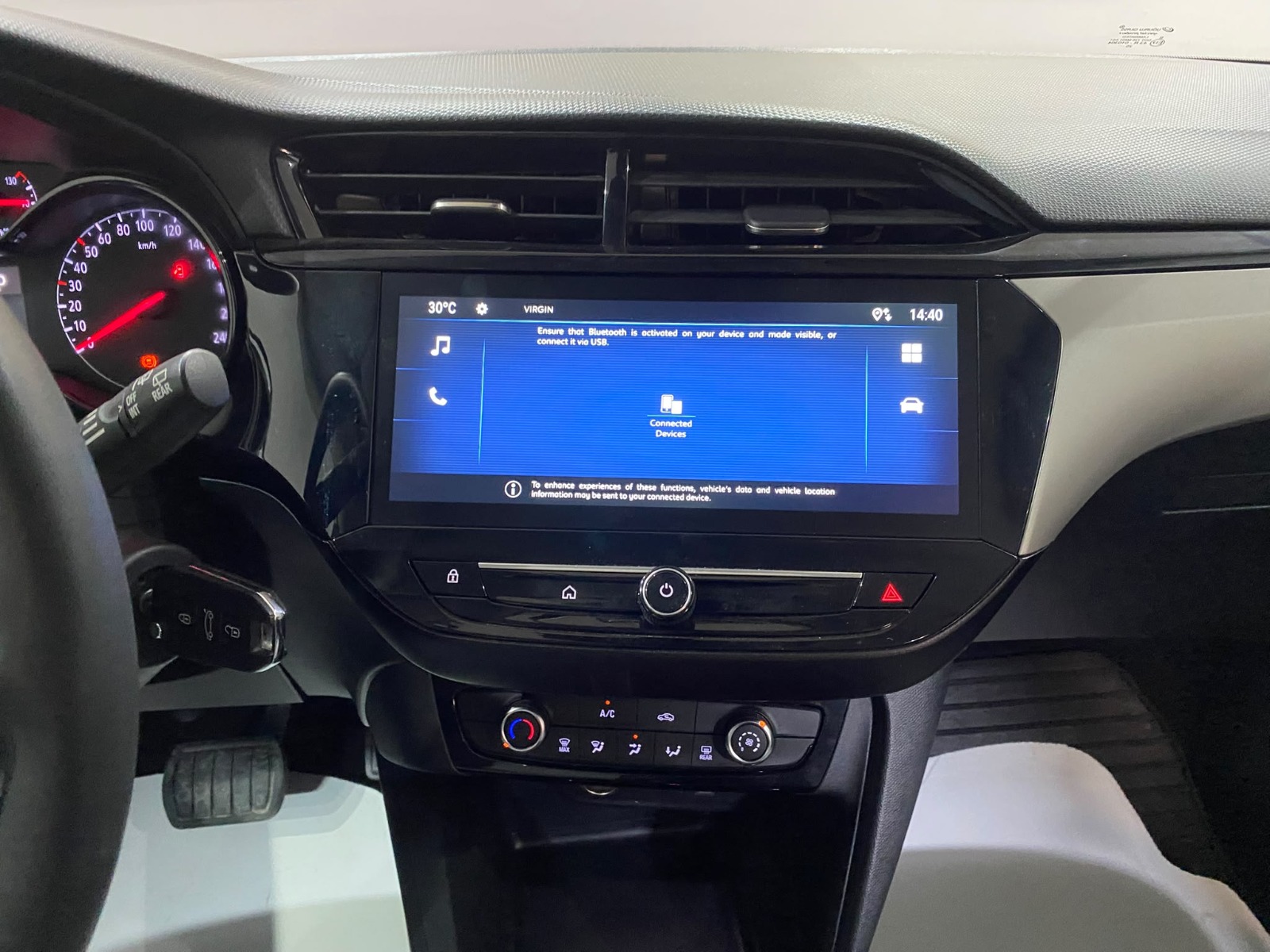 2025 Benzin Otomatik Opel Corsa Kırmızı Gürel Tasarım Aksesuar Otomotiv San. Tic. Ltd. Şti.