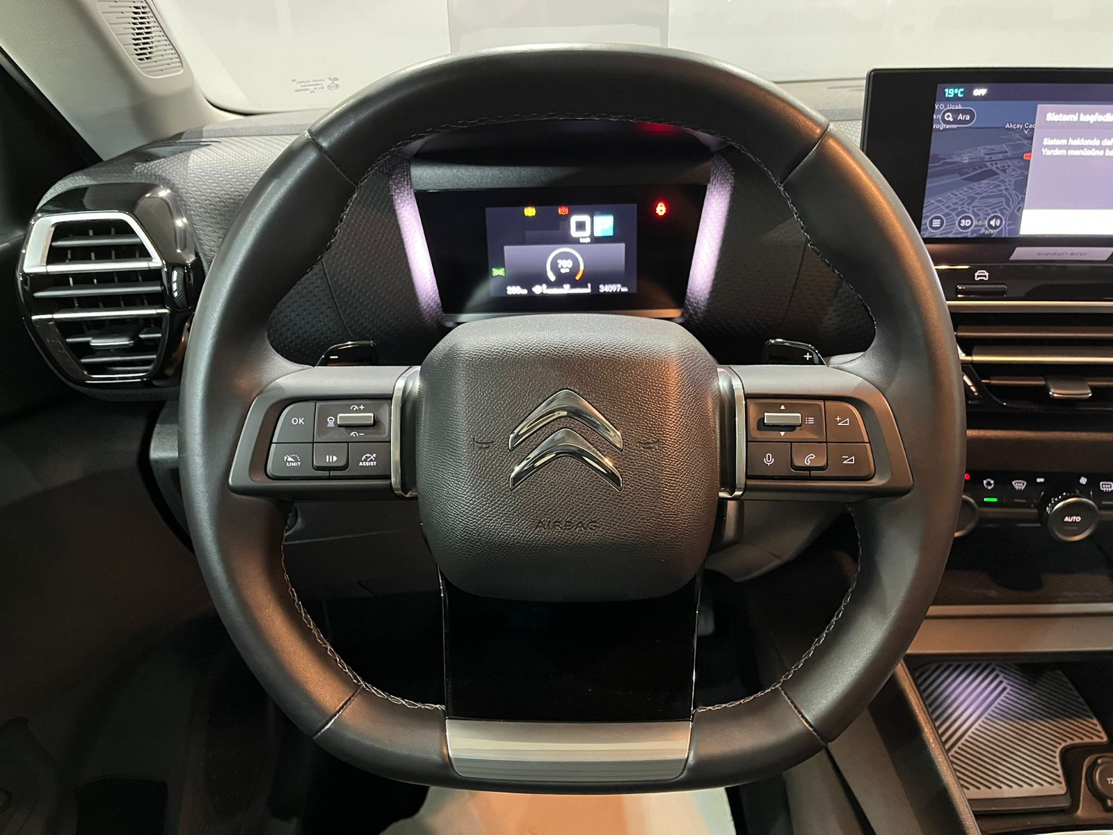 2024 Benzin Otomatik Citroen C4 X Beyaz Gürel Tasarım Aksesuar Otomotiv San. Tic. Ltd. Şti.