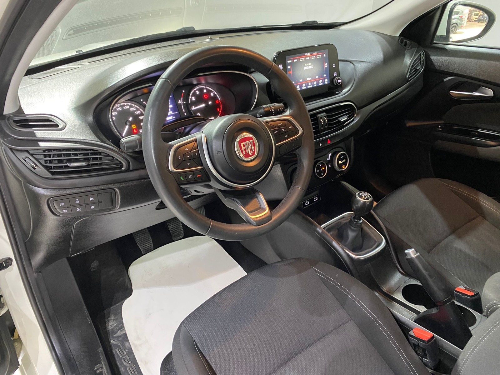 2022 Benzin Manuel Fiat Egea Beyaz Gürel Tasarım Aksesuar Otomotiv San. Tic. Ltd. Şti.
