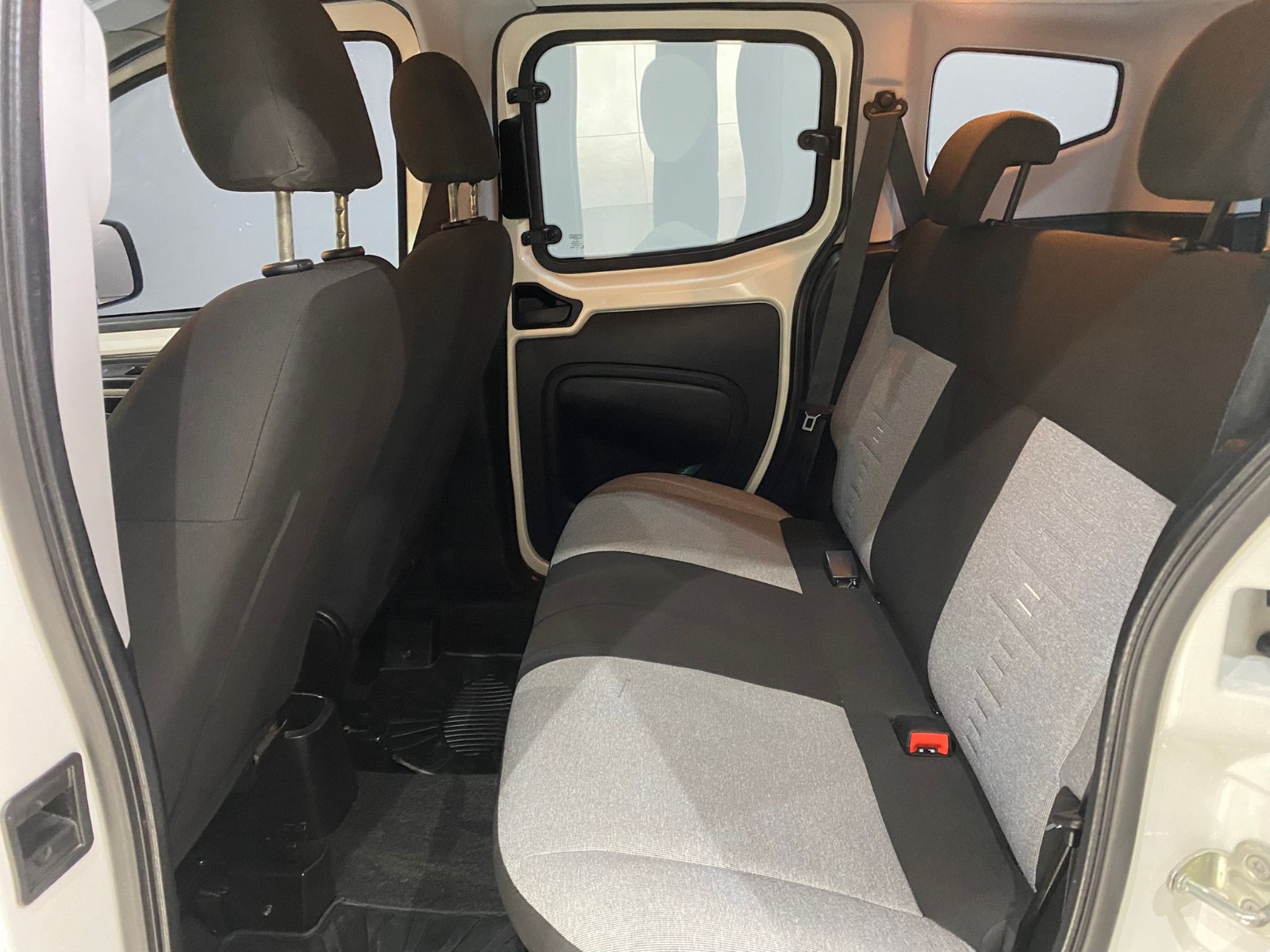2023 Benzin + LPG Manuel Fiat Fiorino Beyaz Gürel Tasarım Aksesuar Otomotiv San. Tic. Ltd. Şti.