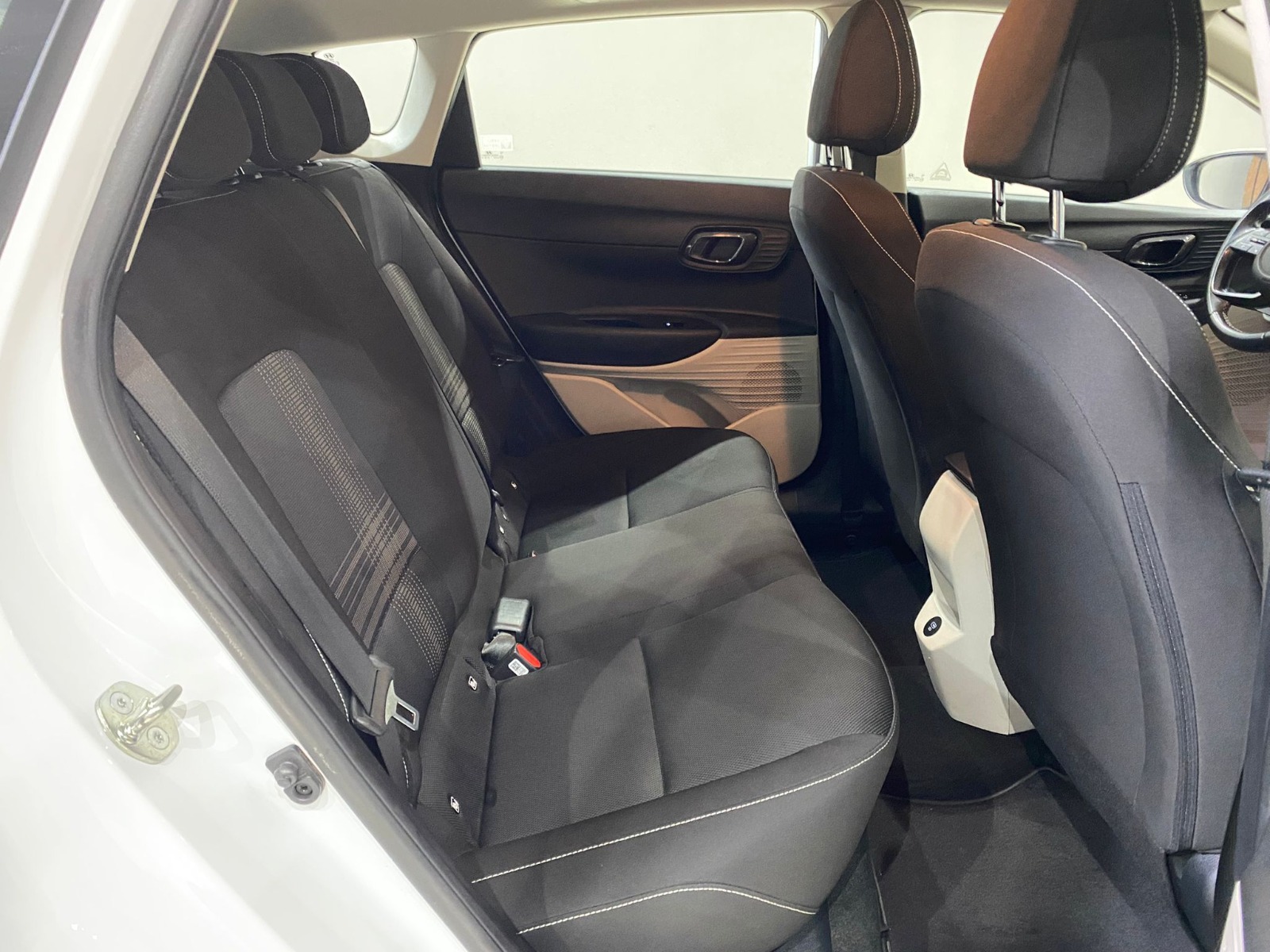 2024 Benzin Otomatik Hyundai Bayon Beyaz Gürel Tasarım Aksesuar Otomotiv San. Tic. Ltd. Şti.