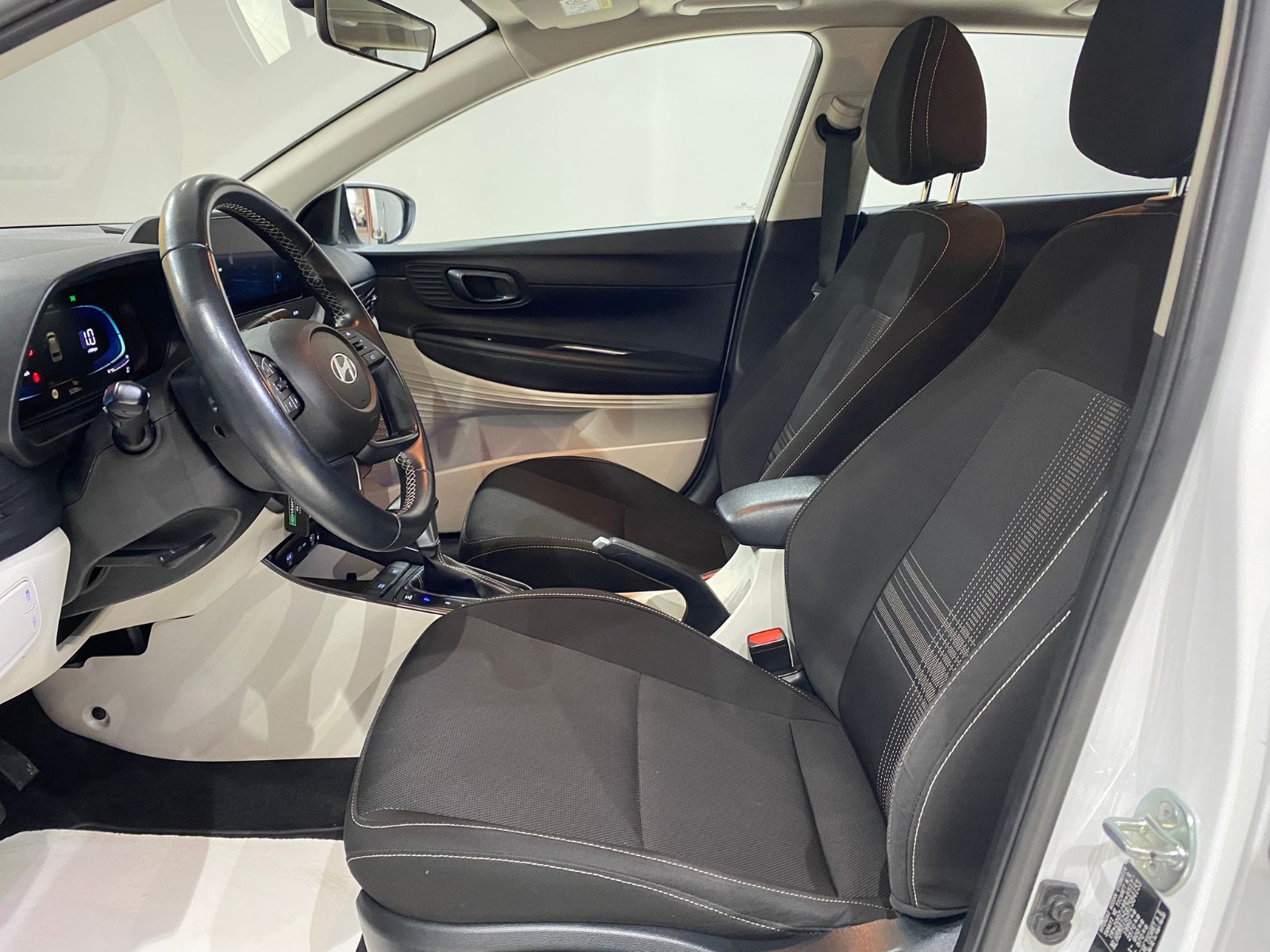 2024 Benzin Otomatik Hyundai Bayon Beyaz Gürel Tasarım Aksesuar Otomotiv San. Tic. Ltd. Şti.