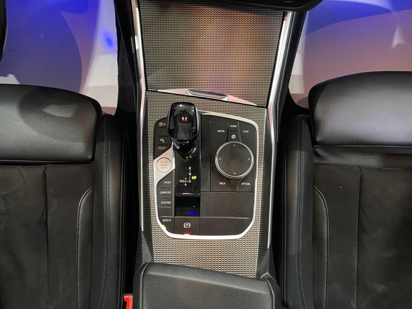 2020 Benzin Otomatik BMW 3 Serisi Beyaz Gürel Tasarım Aksesuar Otomotiv San. Tic. Ltd. Şti.