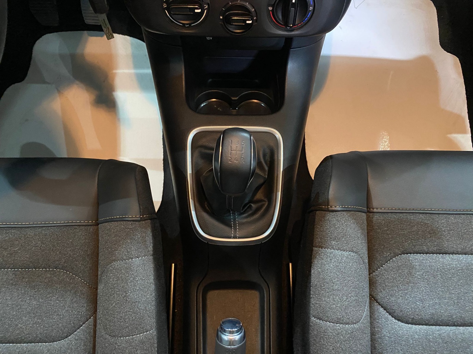 2023 Benzin Manuel Citroen C3 Gri Gürel Tasarım Aksesuar Otomotiv San. Tic. Ltd. Şti.
