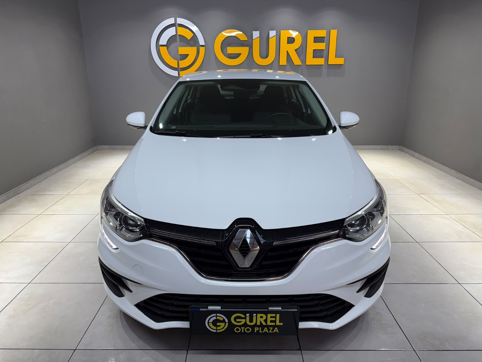 2026 Benzin Manuel RENAULT MEGANE Beyaz Gürel Tasarım Aksesuar Otomotiv San. Tic. Ltd. Şti.