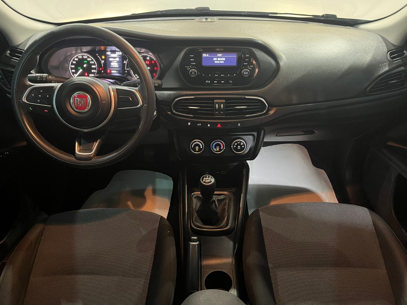 2022 Dizel Manuel Fiat Egea Beyaz Gürel Tasarım Aksesuar Otomotiv San. Tic. Ltd. Şti.