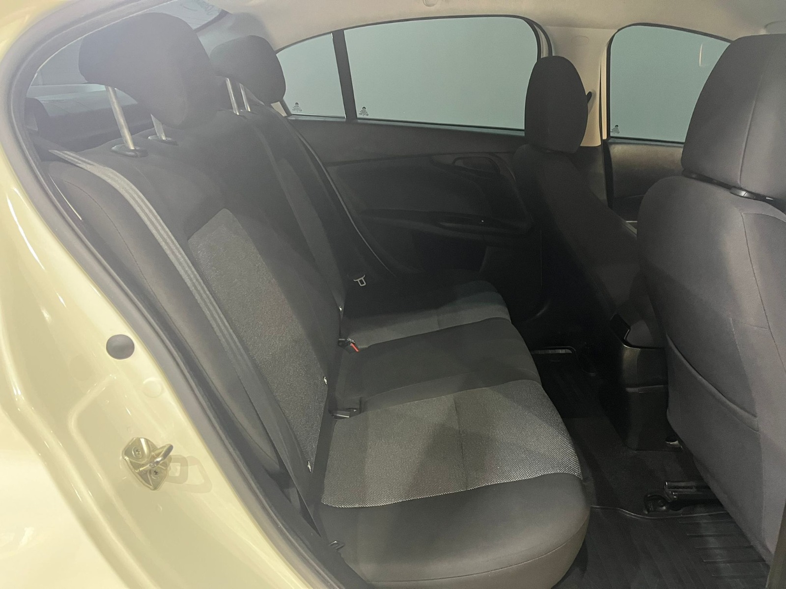 2022 Dizel Manuel Fiat Egea Beyaz Gürel Tasarım Aksesuar Otomotiv San. Tic. Ltd. Şti.