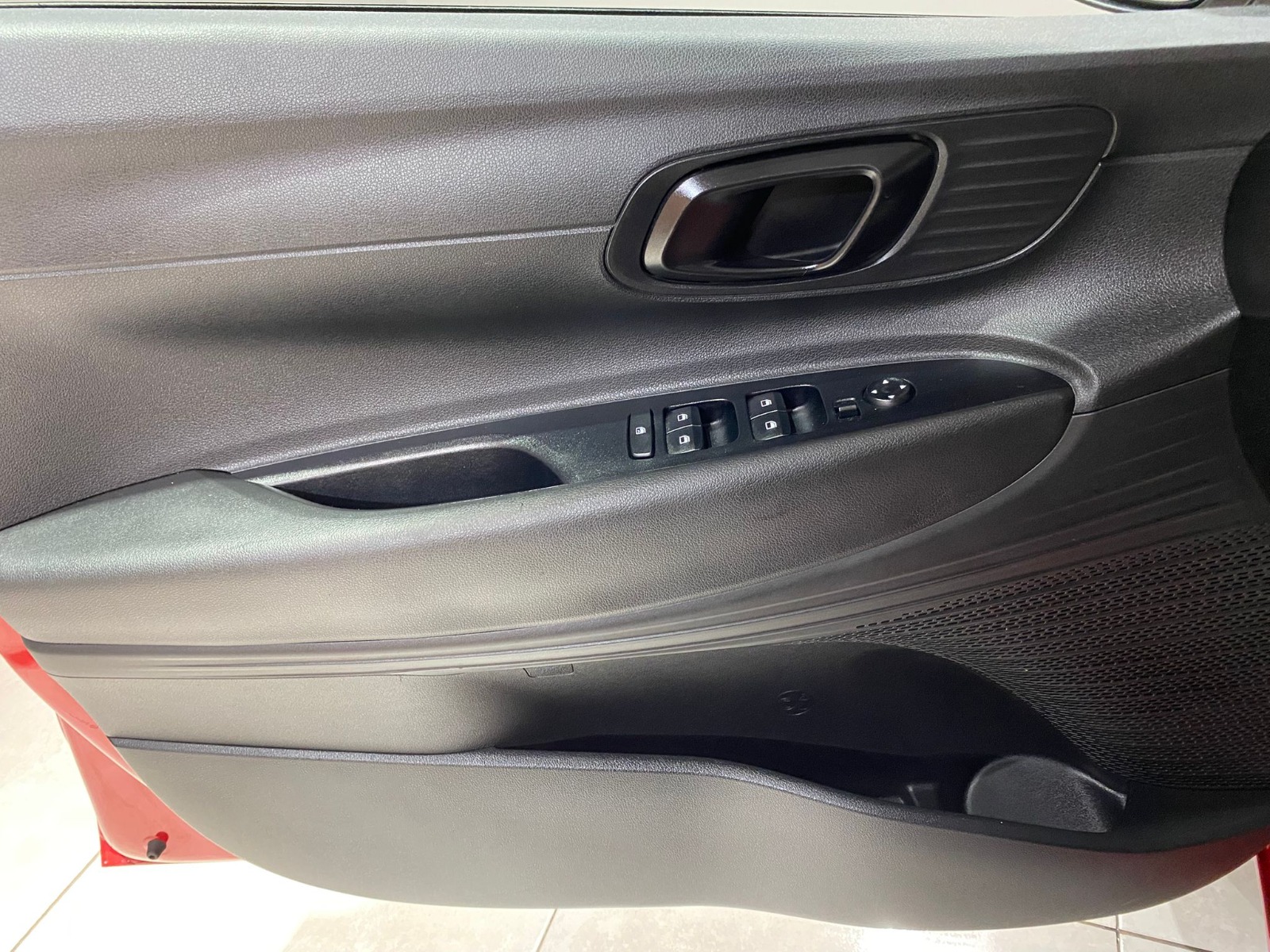 2024 Benzin Otomatik Hyundai i20 Kırmızı Gürel Tasarım Aksesuar Otomotiv San. Tic. Ltd. Şti.