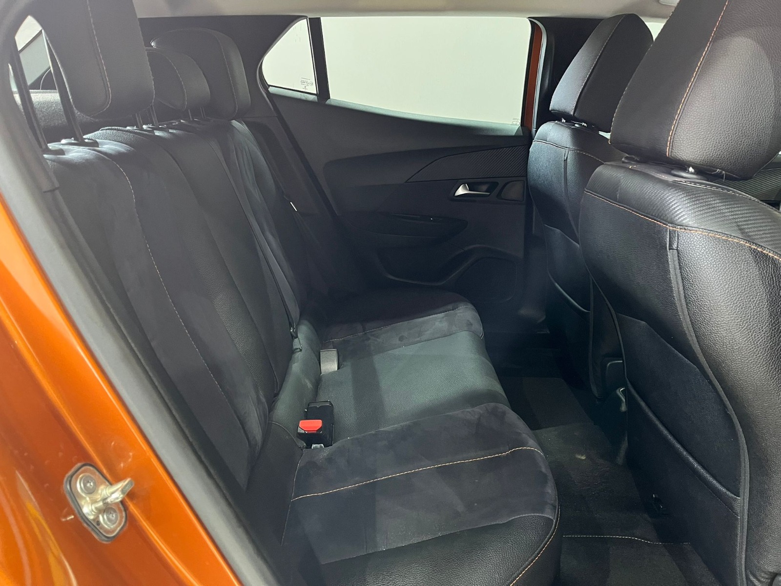 2021 Benzin Manuel Peugeot 2008 Turuncu Gürel Tasarım Aksesuar Otomotiv San. Tic. Ltd. Şti.