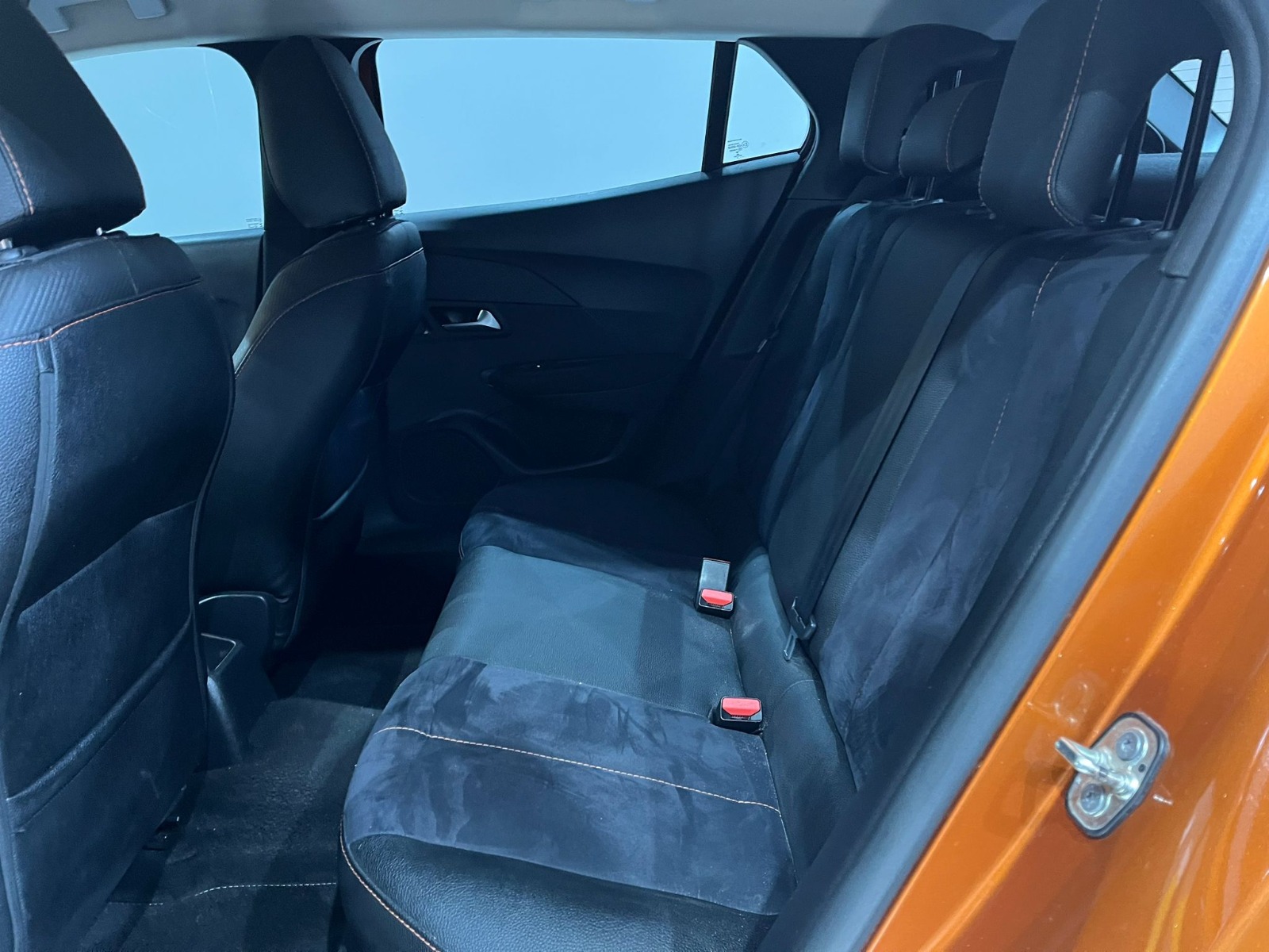 2021 Benzin Manuel Peugeot 2008 Turuncu Gürel Tasarım Aksesuar Otomotiv San. Tic. Ltd. Şti.