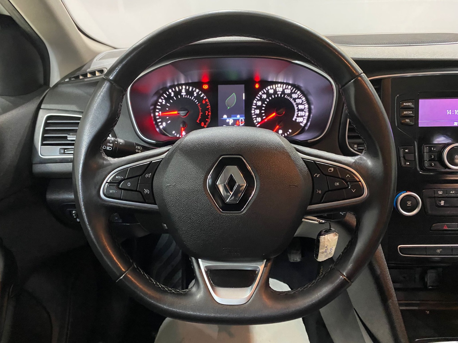 2022 Benzin Otomatik Renault Megane Beyaz Gürel Tasarım Aksesuar Otomotiv San. Tic. Ltd. Şti.