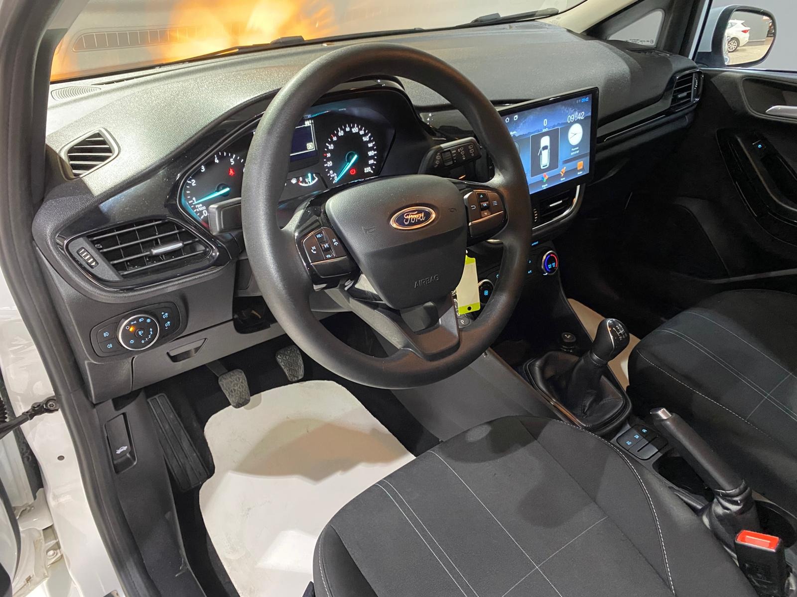 2019 Benzin Manuel Ford Fiesta Beyaz Gürel Tasarım Aksesuar Otomotiv San. Tic. Ltd. Şti.