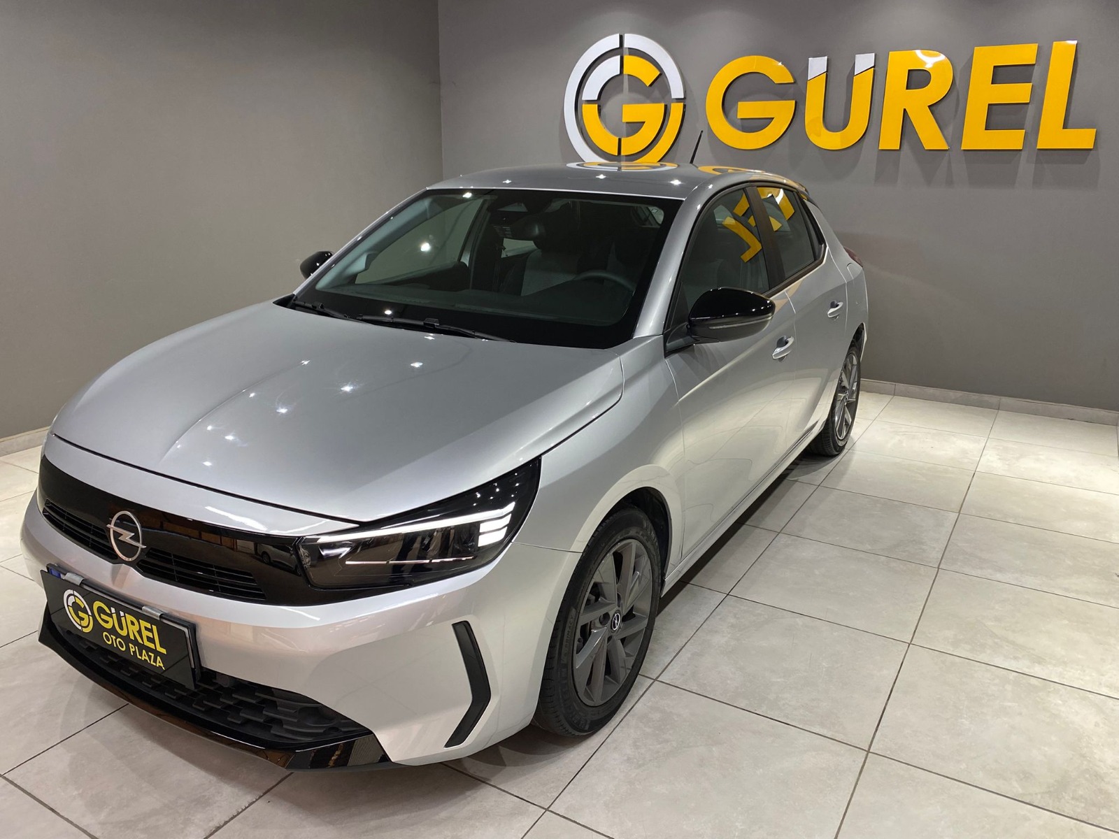 2025 Benzin Otomatik Opel Corsa Gümüş Gri Gürel Tasarım Aksesuar Otomotiv San. Tic. Ltd. Şti.