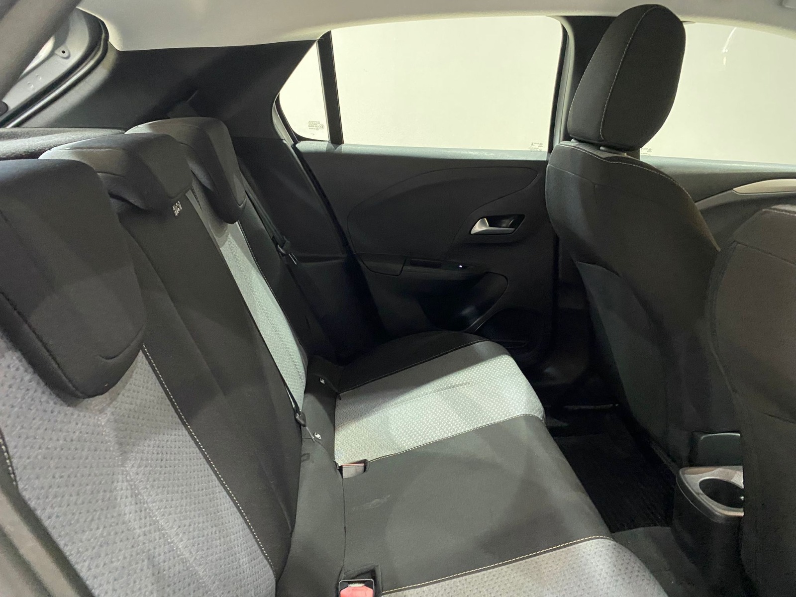 2025 Benzin Otomatik Opel Corsa Gümüş Gri Gürel Tasarım Aksesuar Otomotiv San. Tic. Ltd. Şti.