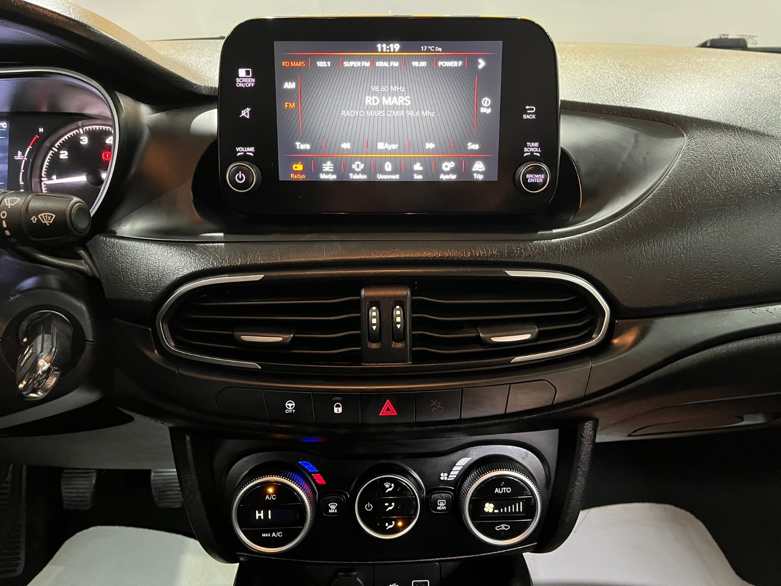 2023 Benzin Manuel Fiat Egea Gri Gürel Tasarım Aksesuar Otomotiv San. Tic. Ltd. Şti.