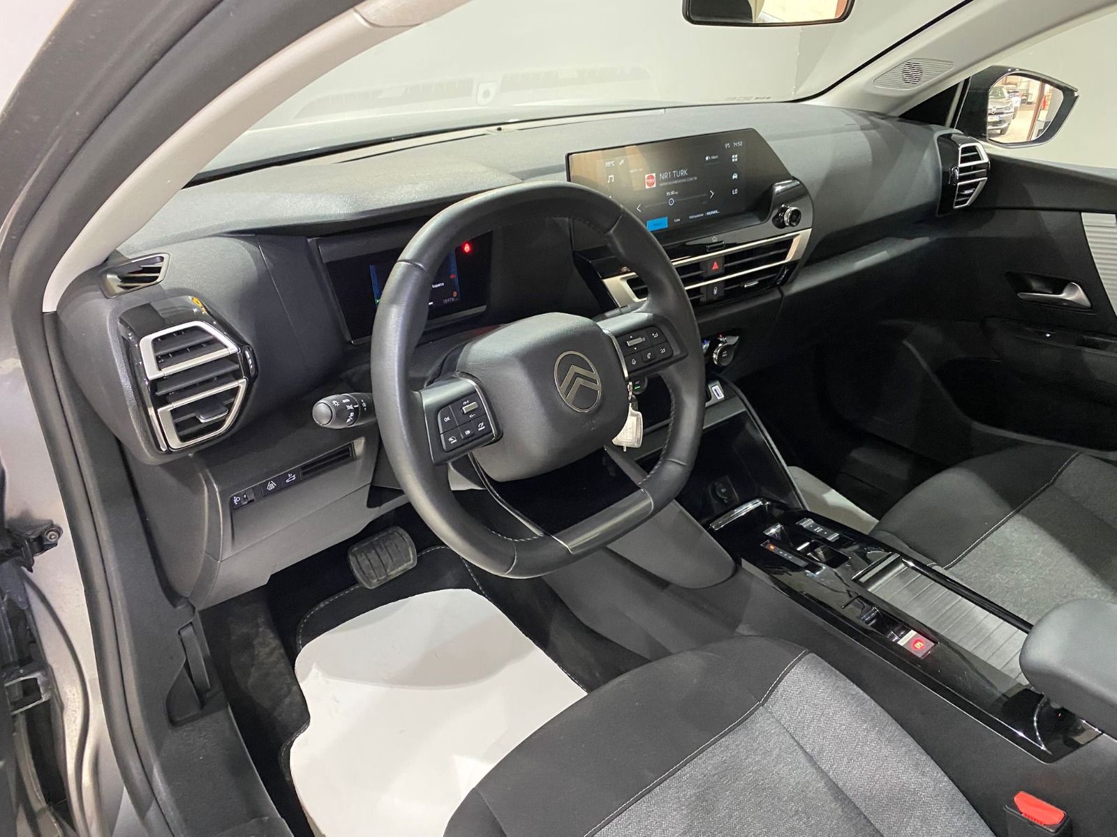 2025 Benzin Otomatik Citroen C4 X Gri Gürel Tasarım Aksesuar Otomotiv San. Tic. Ltd. Şti.