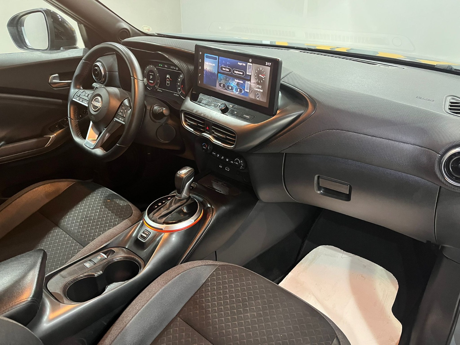 2024 Benzin Otomatik Nissan Juke Gri Gürel Tasarım Aksesuar Otomotiv San. Tic. Ltd. Şti.